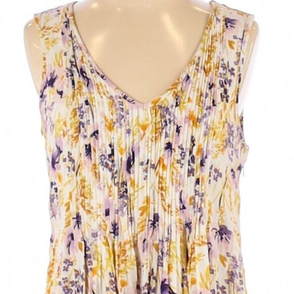 Old Navy Floral Mini Dress - Picture 2 of 5